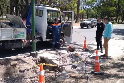 Robaron cables del alumbrado público cerca de la Casa de la Cultura municipal