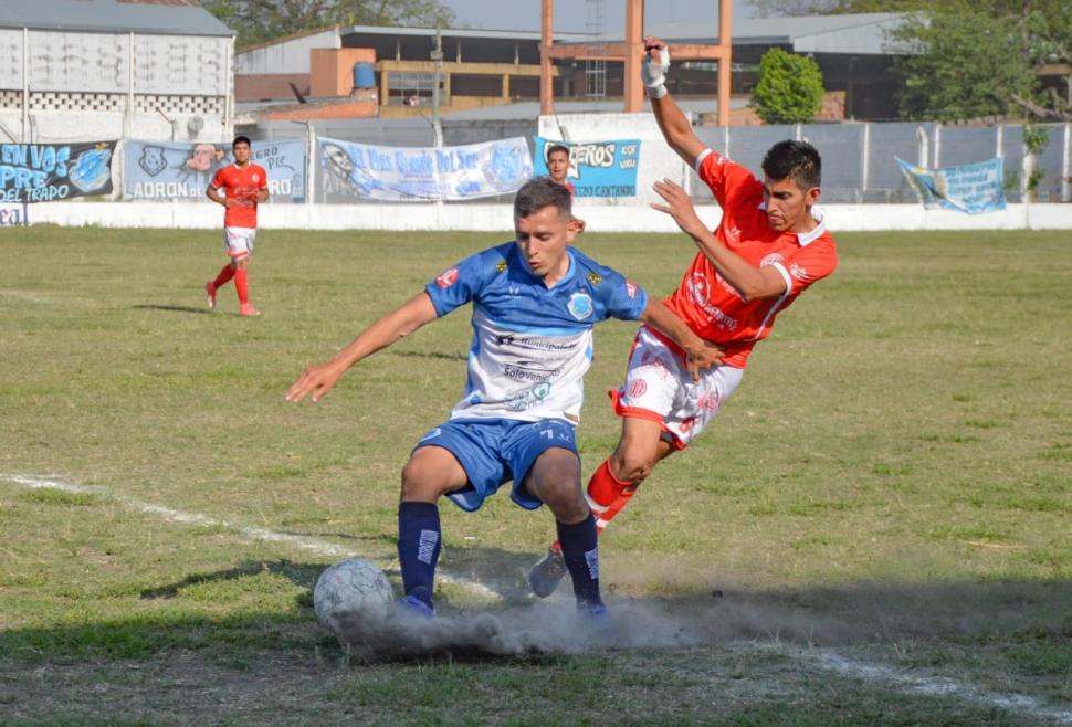 Liga Tucumana: el clásico de Aguilares se tiñó de color celeste