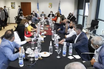 Cuáles son los desafíos de Jaldo como conductor del peronismo