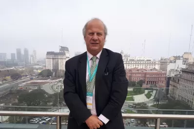 Los salarios reales serán peores el año que viene, advirtió Gerry della Paolera