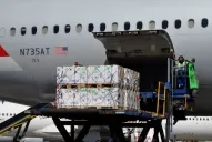 Argentina recibe más de 1,6 millón de vacunas de Pfizer para inmunizar adolescentes