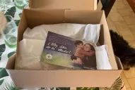 En plena campaña, la Municipalidad regala cajas con queso, dulce y vino por el Día de la Madre