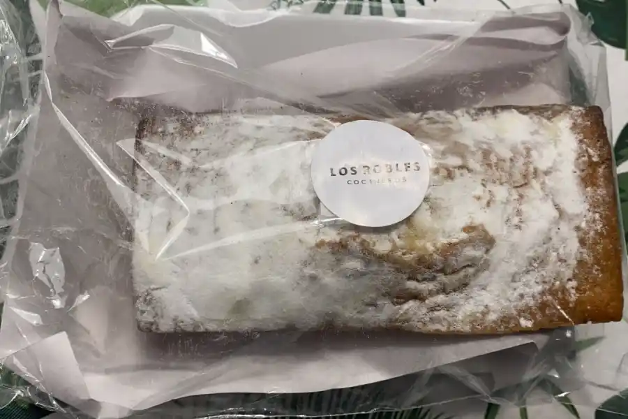 En plena campaña, la Municipalidad regala cajas con queso, dulce y vino por el Día de la Madre