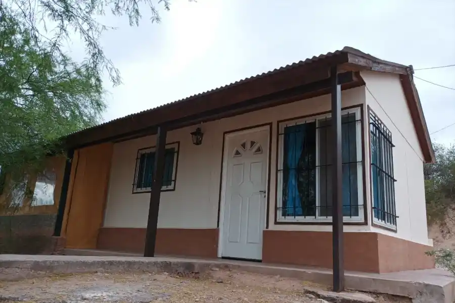 Cabaña donde estuvo Rejas estuvo refugiándose. Foto Nahuel Toledo /La Gaceta  