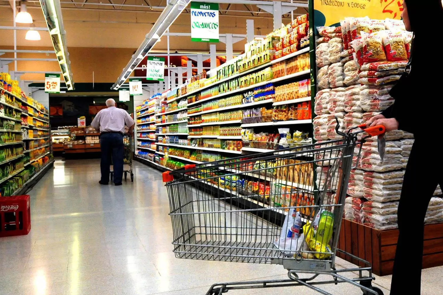 El Gobierno nacional busca cerrar hoy el acuerdo para congelar los precios de los alimentos