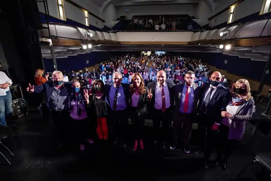 Bancarios de todo el país ratificaron su apoyo a los candidatos del Frente de Todos