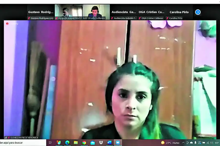 Por una camioneta, la novia de Rejas consiguió el pasaje a la libertad