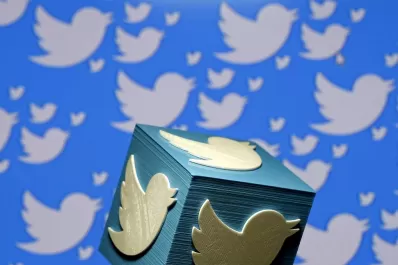 Twitter admite que su algoritmo amplifica el contenido político de derecha
