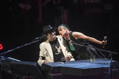Video: Charly García sorprendió a todos en el Centro Cultural Kirchner y dio un minirrecital