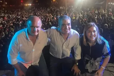 Alfaro: Le pido al intendente Monteros que me deje llegar, compartir con ustedes y escucharlos