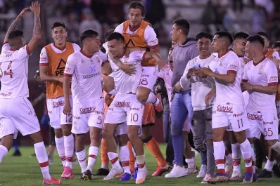 Huracán le dio otro golpe a San Lorenzo, al vencerlo 2 a 1