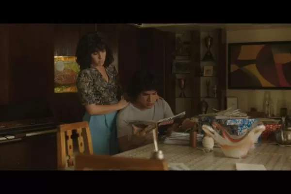 Hoy se estrena Sueño bendito, la serie de Maradona en Amazon Prime