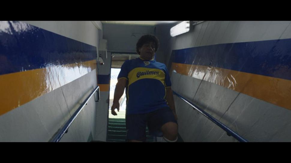 Hoy se estrena Sueño bendito, la serie de Maradona en Amazon Prime