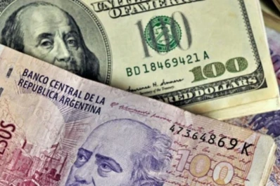 El dólar blue bajó un peso, pero sigue cerca de su máximo histórico