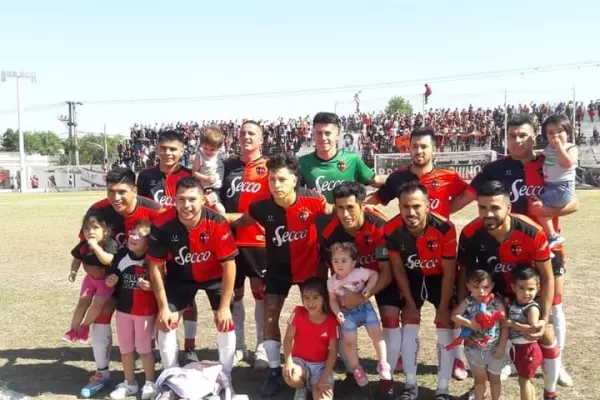 Amalia consiguió un gran triunfo y se metió en los cuartos de final de la Liga