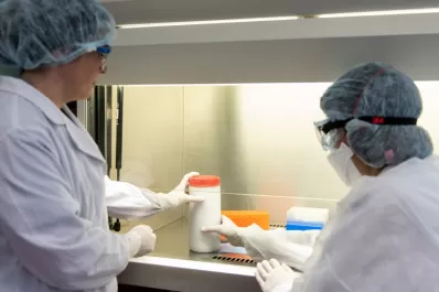 Coronavirus en Argentina: 15 personas murieron y 1.415 se contagiaron en las últimas 24 horas