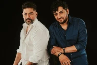 Folclore: espectáculo musical en la plaza Independencia con cantantes y danzas tradicionales