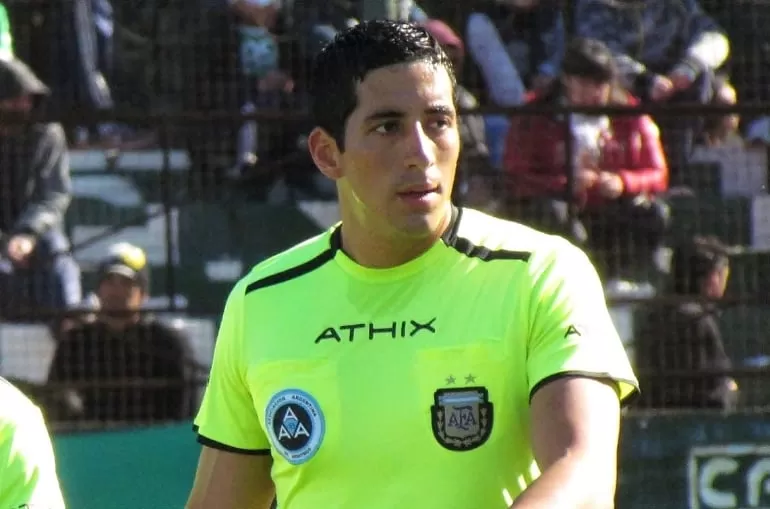 Yael Falcón Pérez fue elegido por la FIFA.