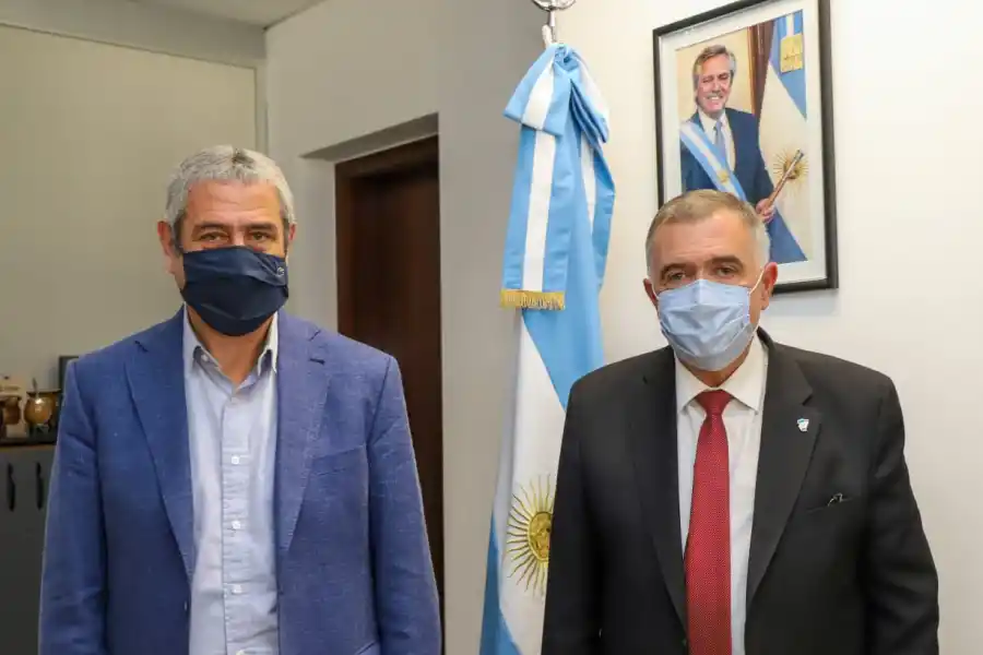 Osvaldo Jaldo, junto a Jorge Ferraresi. Foto: Prensa Gobernación