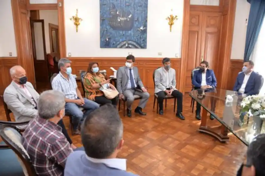 REUNIÓN DEL COMITÉ DE EMERGENCIA / FOTO DE COMUNICACIÓN PÚBLICA
