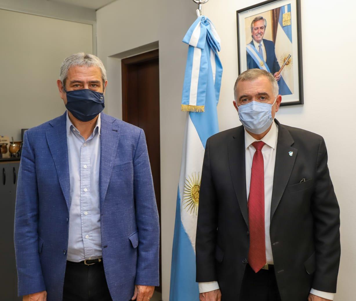 Osvaldo Jaldo, junto a Jorge Ferraresi. Foto: Prensa Gobernación