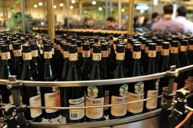 Advierten que podría faltar fernet en los supermercados de todo el país