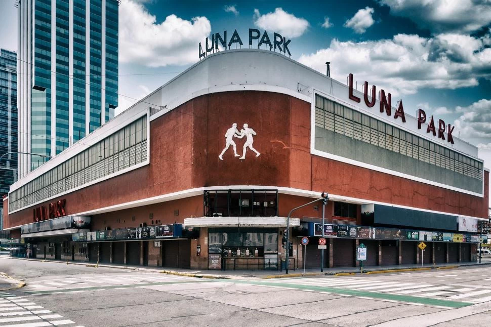 El Luna Park será el escenario para el regreso de Maravilla Martínez. 
