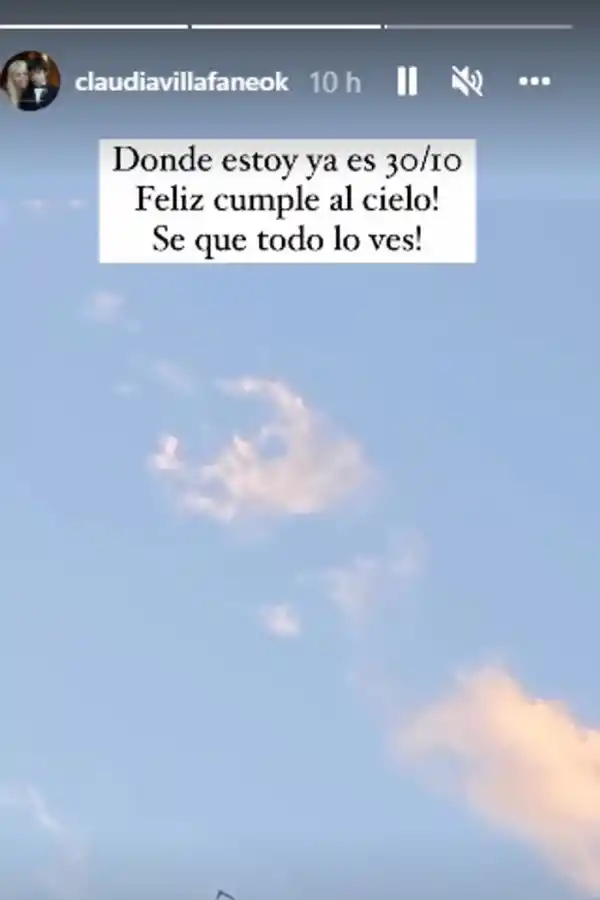 Los emotivos mensajes de Claudia Villafañe y de sus hijas a Diego Maradona por su cumpleaños