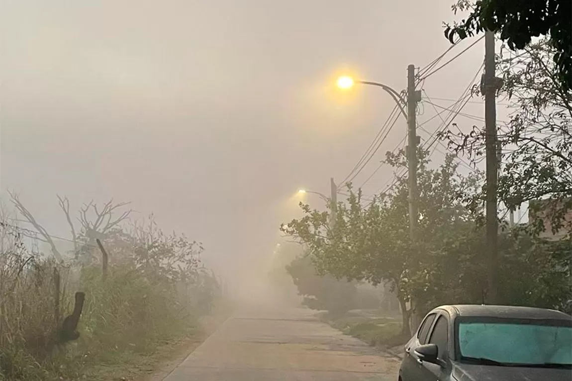 La neblina sorprendió a los madrugadores tucumanos
