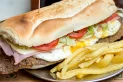 Día Mundial del Sándwich: el de milanesa lidera el ranking de pedidos de una app