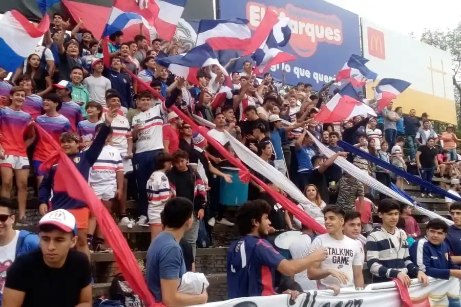 En las tribunas de “La Caldera del Parque” hubo victoria para todos