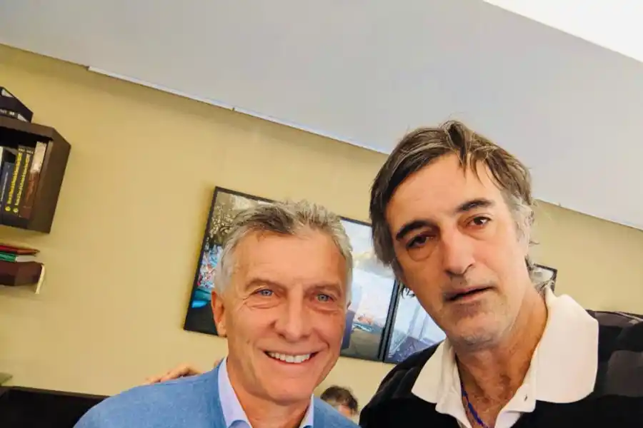Junto a Mauricio Macri. IMAGEN GENTILEZA PRENSA ESTEBAN BULLRICH.