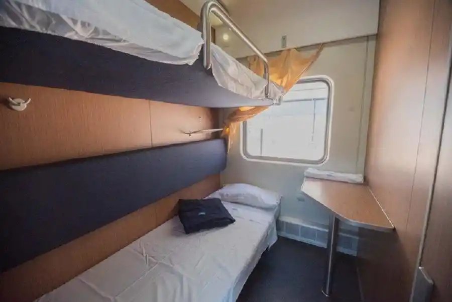 CAMAROTE. Así se puede descansar en el viaje. TRENES ARGENTINOS.