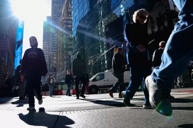 Advierten un posible rebrote de covid-19 en América e instan a avanzar con la vacunación