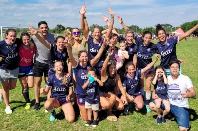 La pelota ya se puso en marcha en la definición del torneo Las Cañas
