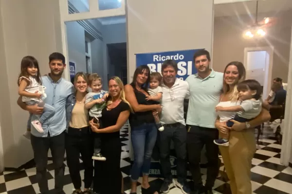 Ricardo Bussi quiere armar un frente con Roberto Sánchez para la gobernación de 2023