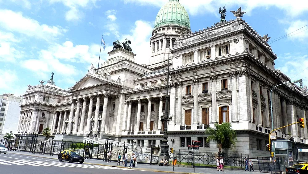 PARLAMENTARIOS. Los senadores y diputados por Tucumán, según el conteo provisorio.