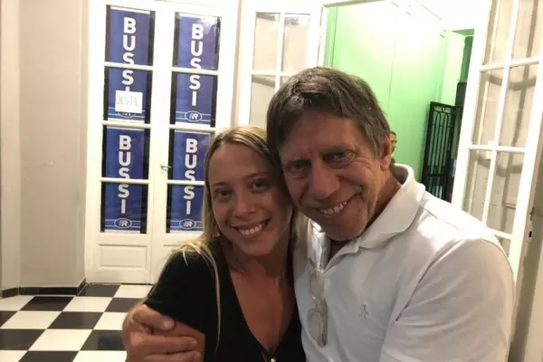 Bussi quiere retomar un acuerdo con Roberto Sánchez