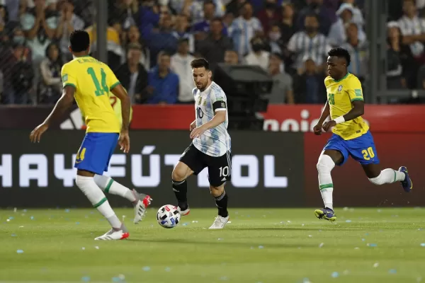 En un clásico de dientes apretados, Argentina y Brasil igualaron en San Juan