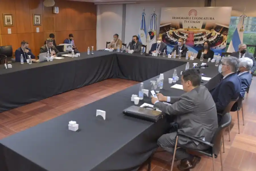 JORNADA DE ALEGATOS. El Jurado de Enjuiciamiento escuchó los argumentos de las partes. Foto de Prensa HLT