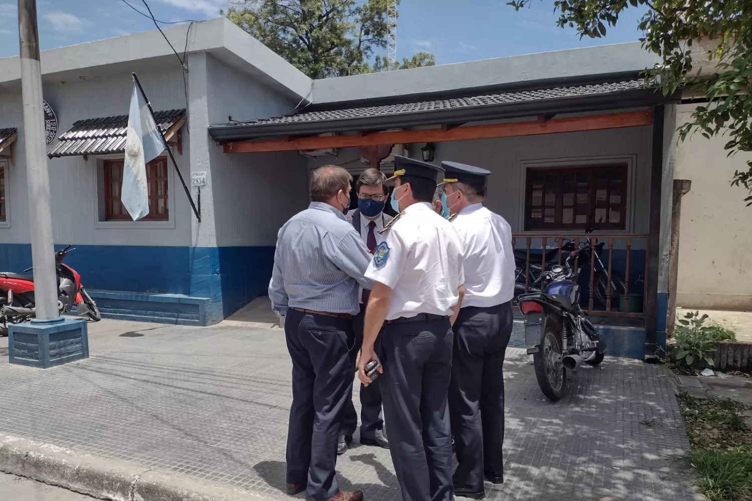 l ministro de Seguridad Eugenio Agüero Gamboa confirmó que un efectivo policial quedó detenido tras presentarse ante la justicia y confesar ser el autor material de su desaparición