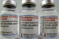 Coronavirus: llegó un cargamento con más de un millón de dosis de Moderna