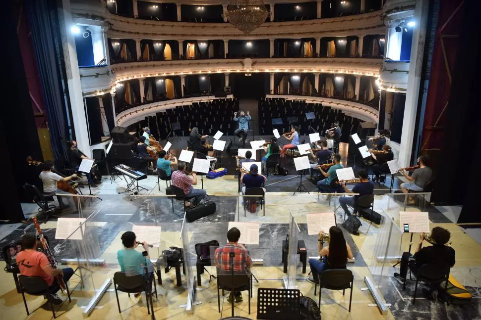 HOMENAJE. La Orquesta Estable conmemora el Día de la Soberanía Nacional. 