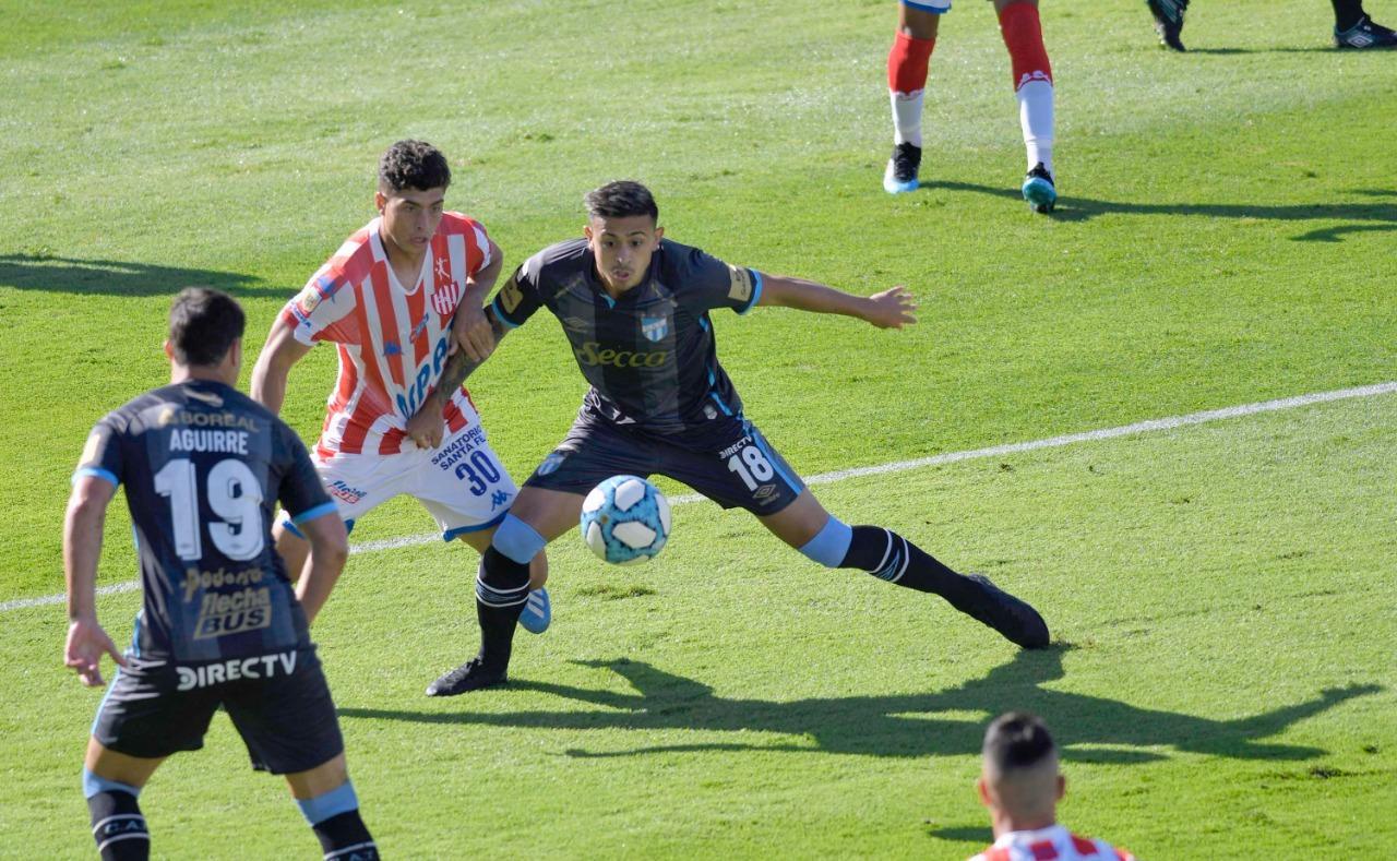 LA ÚLTIMA. Ramiro Ruiz Rodríguez fue titular en el 5 a 3 que consiguió el Decano en Santa Fe por la Copa Maradona.