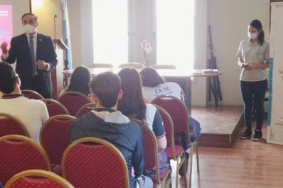 Estudiantes crearon comics para prevenir el grooming