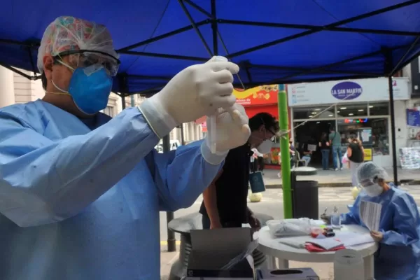 Tucumán reportó dos muertes y 317 casos de coronavirus