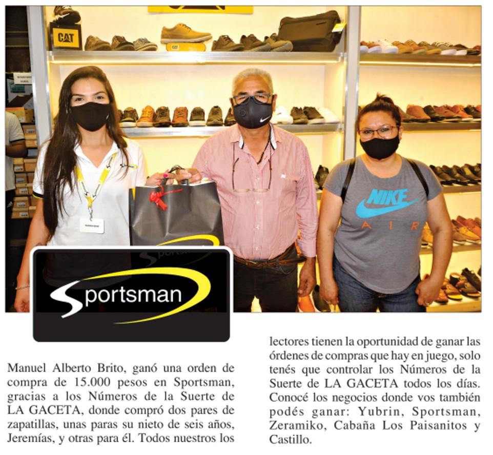 Manuel Alberto Brito compró dos pares de zapatillas en Sportsman gracias a los Números de la Suerte
