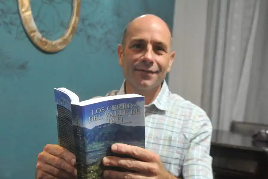 ALEGRÍA. Montilla Zavalía y su tercer libro sobre los cerros del Valle de Tafí. 