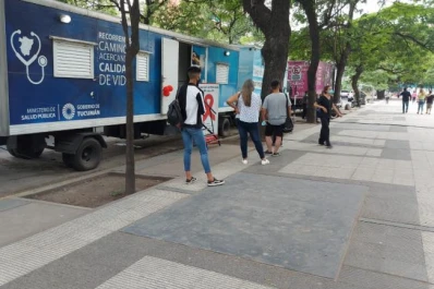 En el Día Mundial del VIH: 1800 tucumanos se testearon en Plaza Urquiza