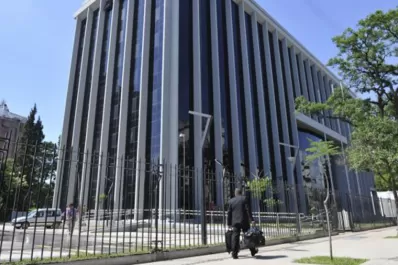 Los empleados legislativos deberán mostrar el pase sanitario para entrar a trabajar